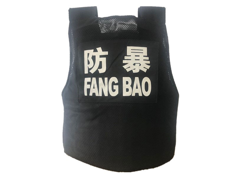 交警們執(zhí)勤時(shí)，為什么要穿上“馬夾”固安防刺服呢？